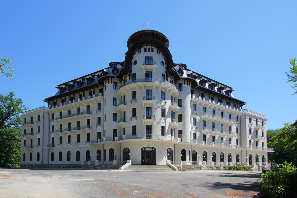 Hotel Palace Baile Govora Exterior photo